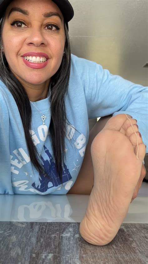 stinky latina feet|Teen Latina feet (u/LLatinagoddess)